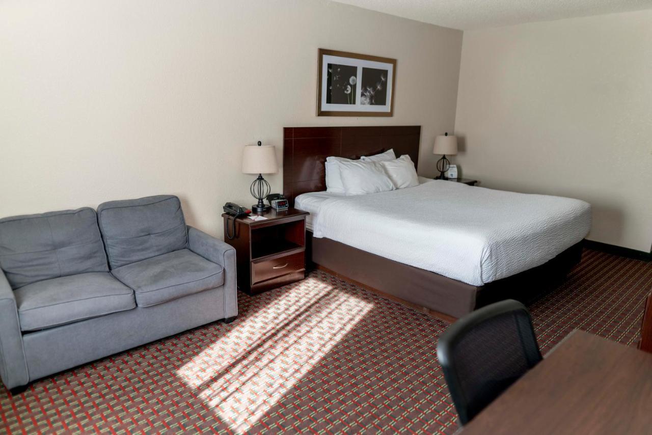 Ramada By Wyndham Tell City Esterno foto