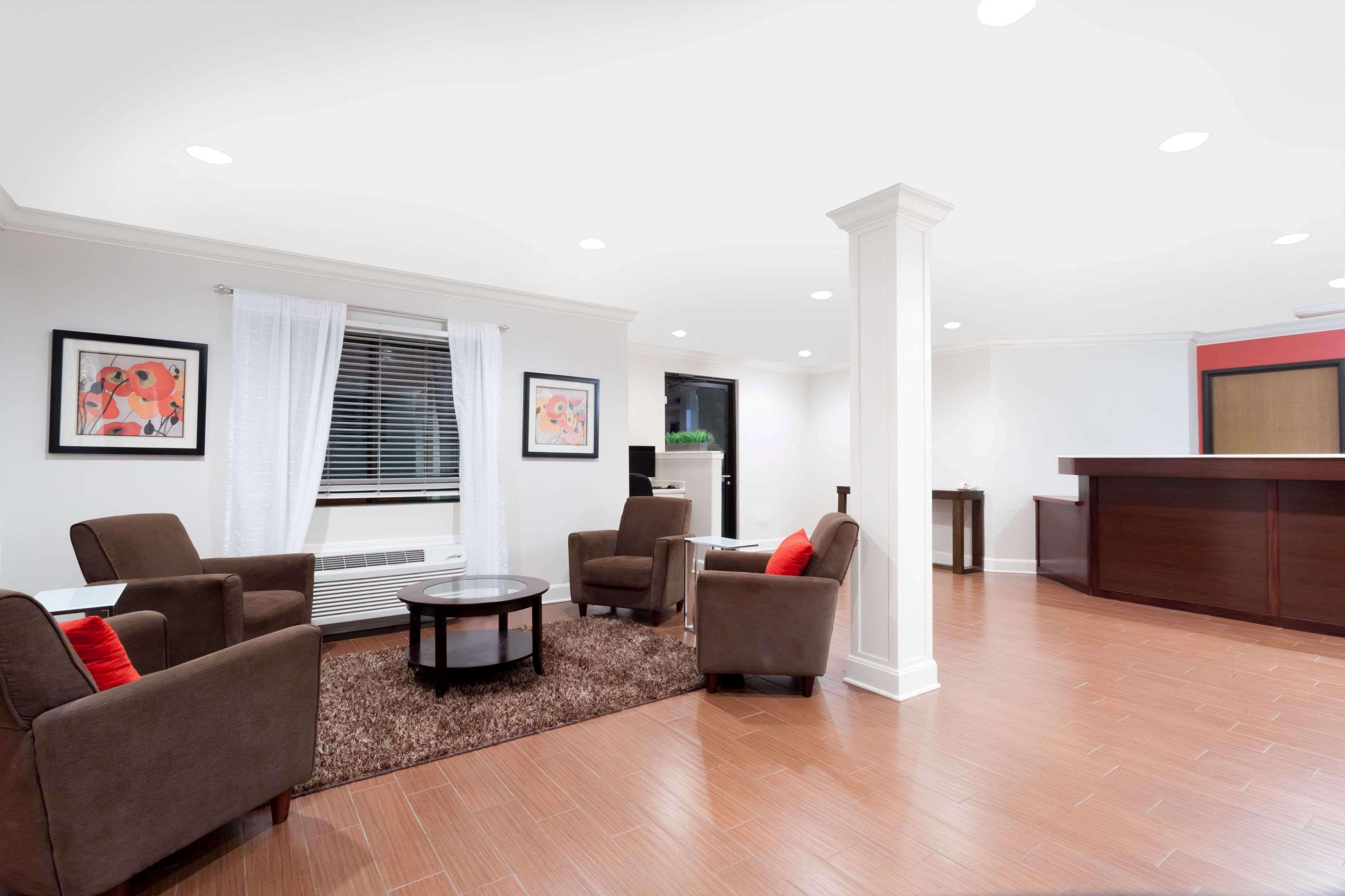 Ramada By Wyndham Tell City Esterno foto